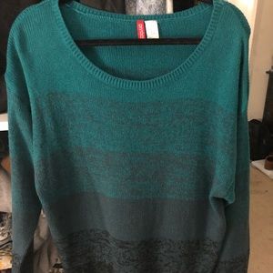 Oversized crew neck sweater